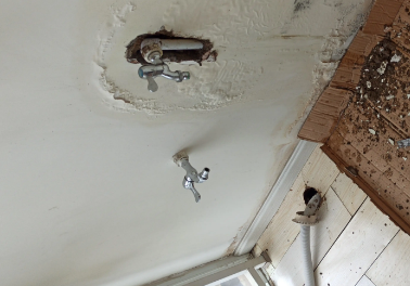 友谊卫生间测漏水